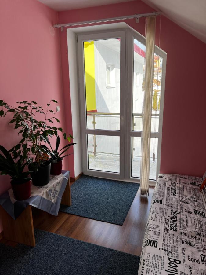 Apartament Privat Daniela Štrba Zewnętrze zdjęcie