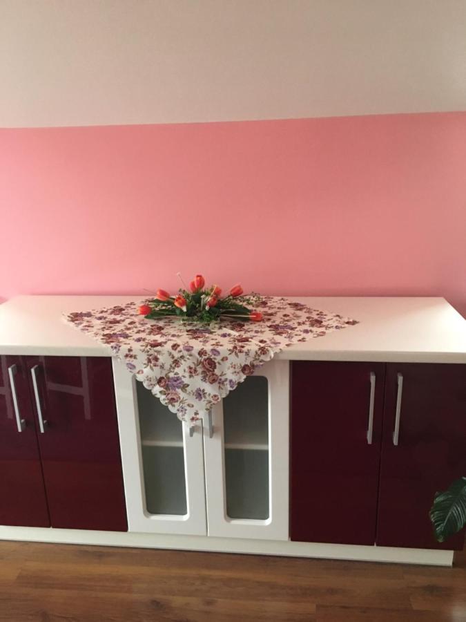 Apartament Privat Daniela Štrba Zewnętrze zdjęcie